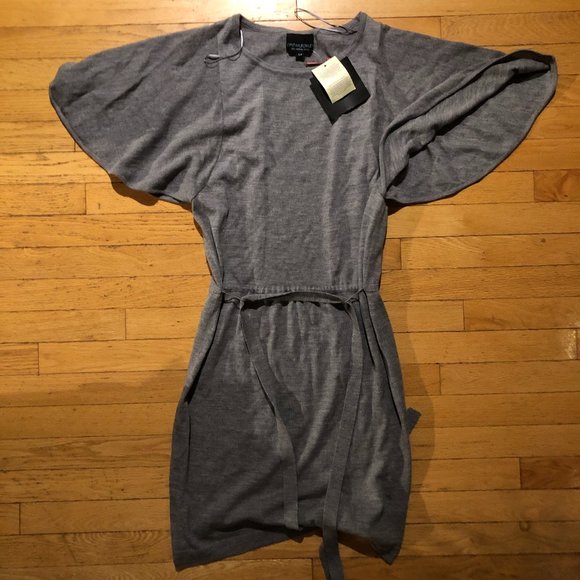 Brand New Cynthia Rowley Wool Batwing/ Angel wing Midi Dress - Picture 3 of 9